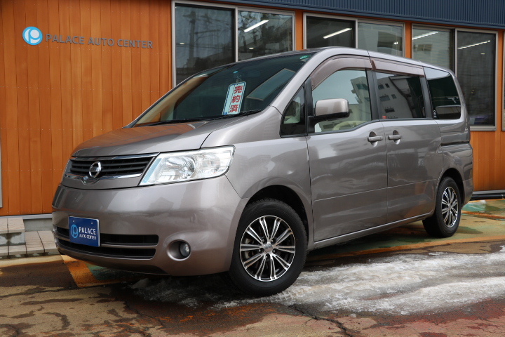 ミニバンの7人乗り8人乗りで迷ったら。新潟の中古車 |車のお探し専門店